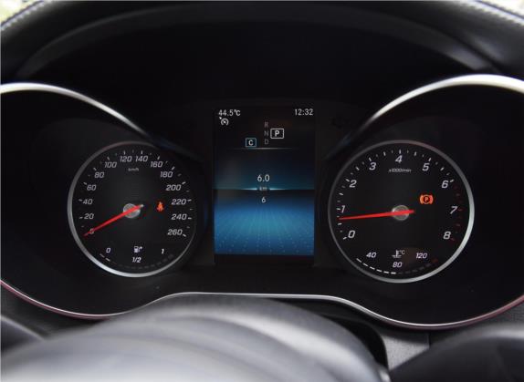 奔驰C级 2020款 改款 C 200 L 动感型运动版 中控类   仪表盘