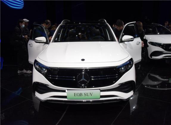 奔驰EQB 2022款 EQB 350 4MATIC 首发特别版 外观   正前