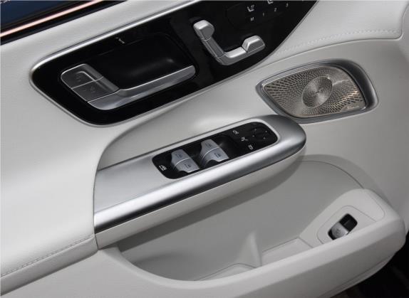 奔驰EQE 2022款 350 豪华版 车厢座椅   门窗控制