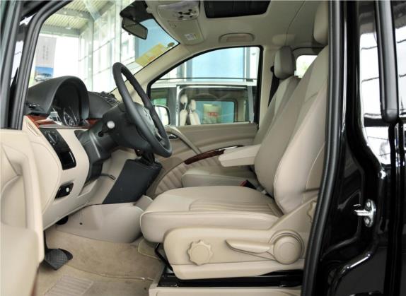 唯雅诺 2011款 2.5L 豪华版 车厢座椅   前排空间