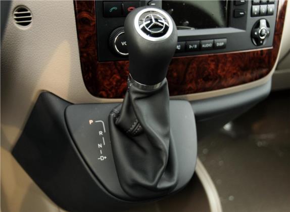 唯雅诺 2013款 3.0L 礼遇版 中控类   挡把