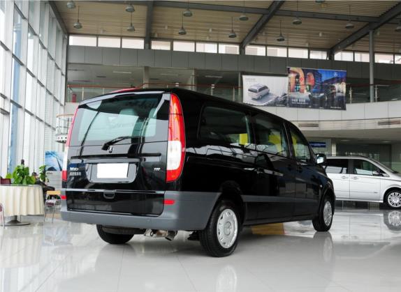 威霆 2011款 2.5L 精英版 外观   斜后
