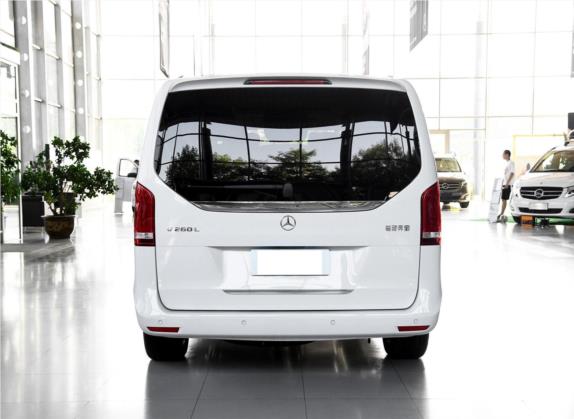 奔驰V级 2018款 V 260 L 尊贵加长版 国V 外观   正后