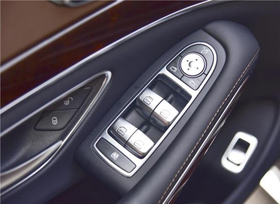 奔驰S级AMG 2018款 AMG S 63 L 4MATIC+ 车厢座椅   门窗控制