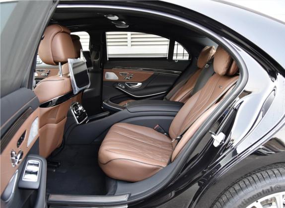奔驰S级AMG 2018款 AMG S 65 L 车厢座椅   后排空间