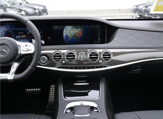奔驰S级AMG 2019款 AMG S 65 L 典藏版 中控类   中控台