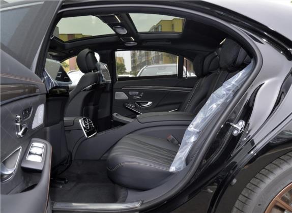奔驰S级AMG 2019款 AMG S 65 L 典藏版 车厢座椅   后排空间