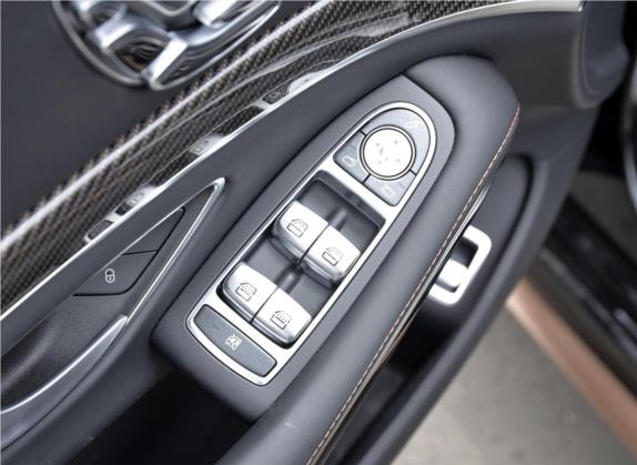 奔驰S级AMG 2019款 AMG S 65 L 典藏版 车厢座椅   门窗控制