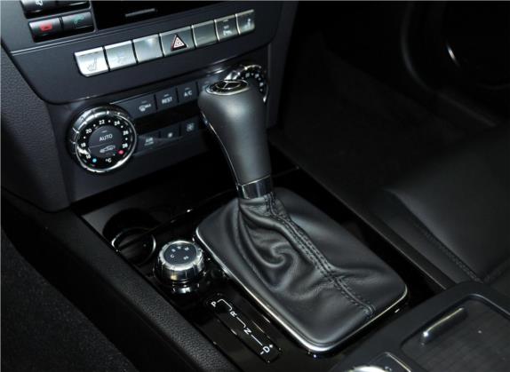 奔驰C级AMG 2012款 AMG C 63 动感型 中控类   挡把