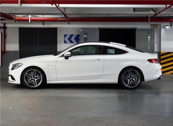 奔驰C级AMG 2016款 AMG C 63 Coupe 外观   正侧