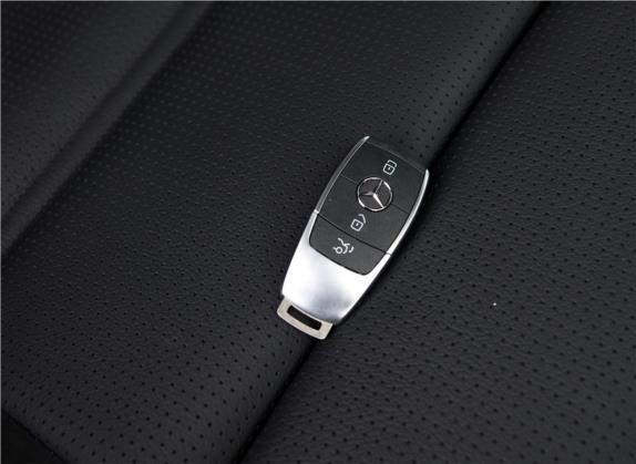 奔驰C级AMG 2019款 AMG C 43 4MATIC 旅行轿车 特别版 其他细节类   钥匙