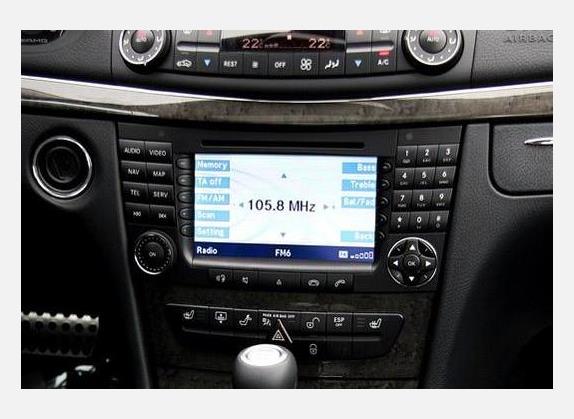 奔驰E级AMG 2007款 AMG E 63 中控类   中控台