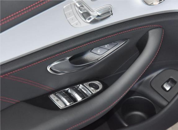 奔驰E级AMG 2022款 改款 AMG E 53 4MATIC+ 车厢座椅   门窗控制