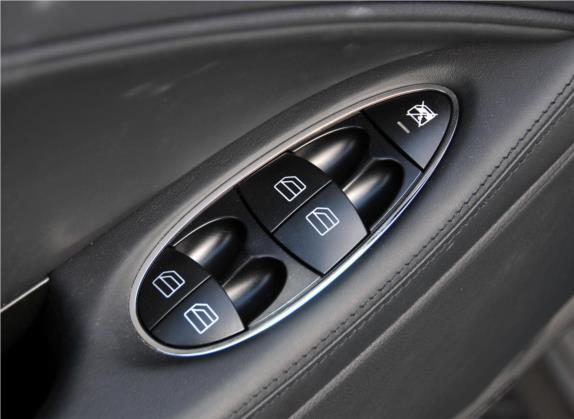 奔驰CLS AMG 2008款 AMG CLS 63 车厢座椅   门窗控制