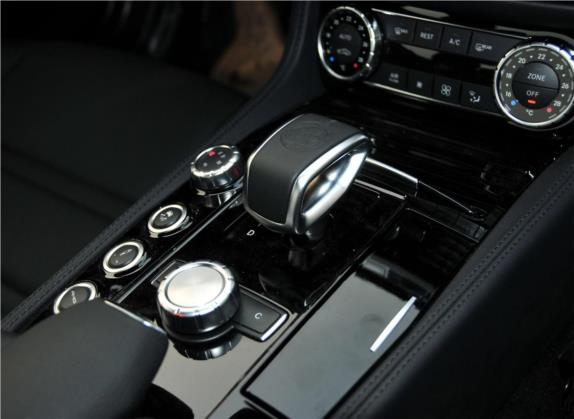 奔驰CLS AMG 2012款 AMG CLS 63 中控类   挡把
