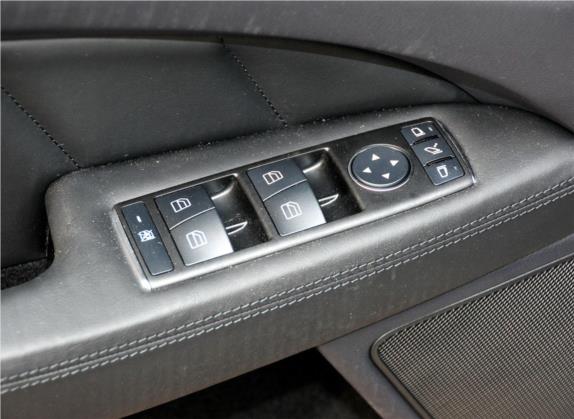 奔驰CLS AMG 2012款 AMG CLS 63 车厢座椅   门窗控制