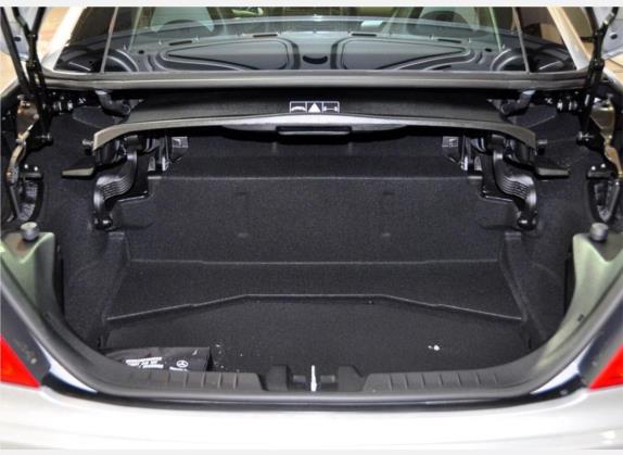 奔驰SLK级AMG 2009款 AMG SLK 55 车厢座椅   后备厢
