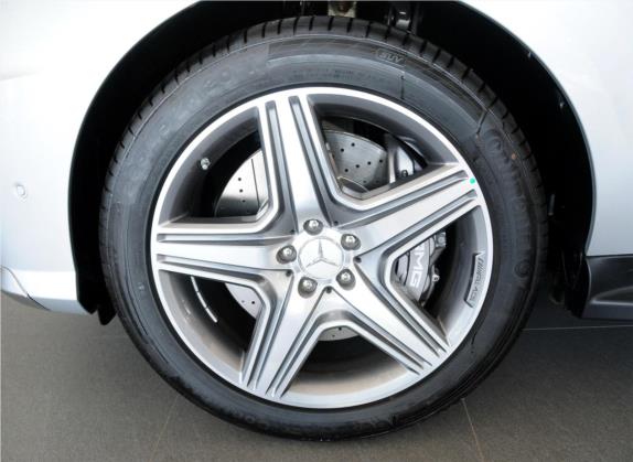 奔驰M级AMG 2014款 AMG ML 63 其他细节类   前轮
