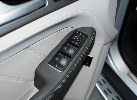 奔驰M级AMG 2014款 AMG ML 63 车厢座椅   门窗控制