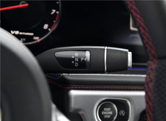 奔驰G级AMG 2019款 改款 AMG G 63 先型特别版 中控类   挡把