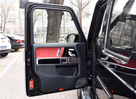 奔驰G级AMG 2020款 AMG G 63 车厢座椅   前门板