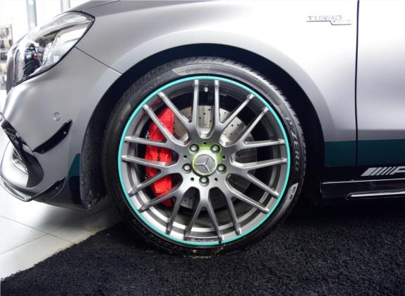 奔驰A级AMG(进口) 2016款 AMG A 45 4MATIC 冠军版 其他细节类   前轮