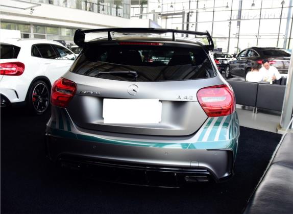 奔驰A级AMG(进口) 2016款 AMG A 45 4MATIC 冠军版 外观   正后