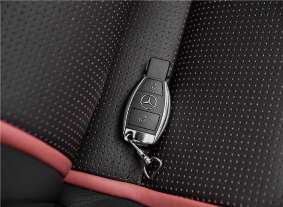 奔驰A级AMG(进口) 2018款 AMG A 45 4MATIC 臻藏版 其他细节类   钥匙