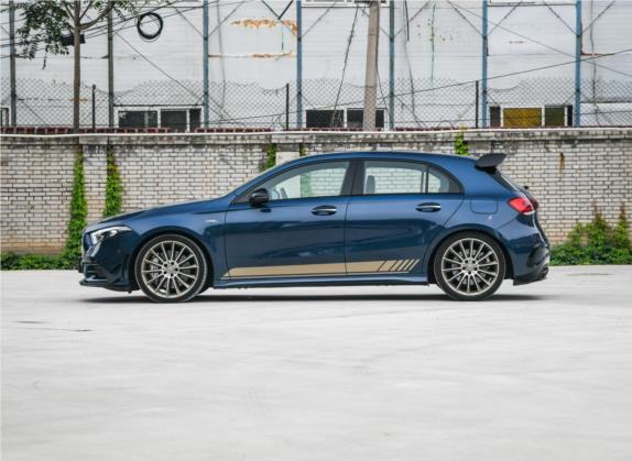 奔驰A级AMG(进口) 2020款 AMG A 35 4MATIC 先型特别版 外观   正侧