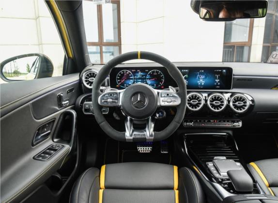 奔驰A级AMG(进口) 2020款 AMG A 45 S 4MATIC+ 先型特别版 中控类   驾驶位
