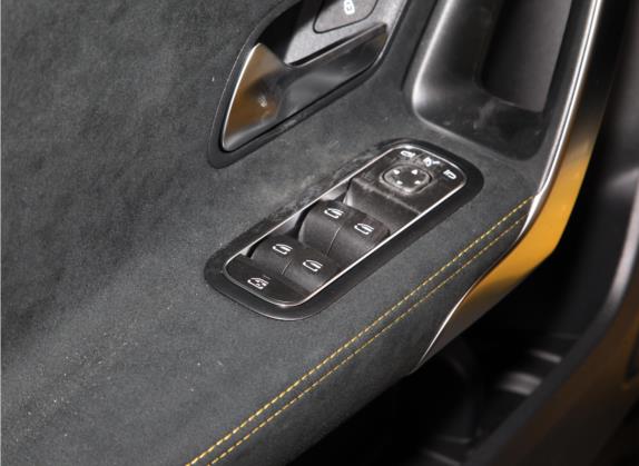 奔驰A级AMG(进口) 2020款 改款 AMG A 45 S 4MATIC+ 车厢座椅   门窗控制