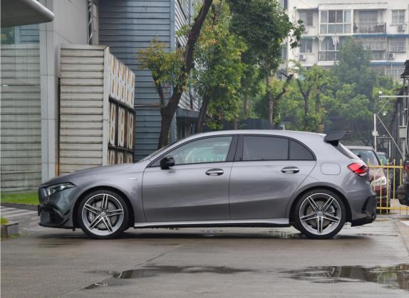 奔驰A级AMG(进口) 2022款 AMG A 45 4MATIC+ 外观   正侧