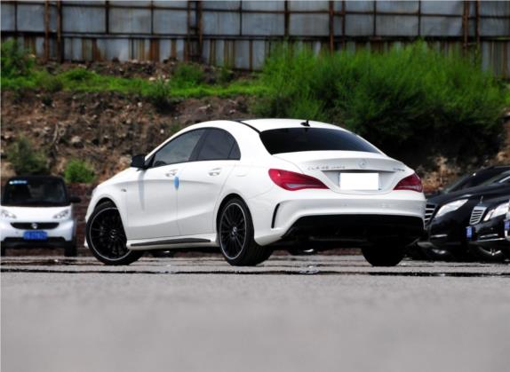 奔驰CLA AMG 2014款 AMG CLA 45 4MATIC 外观   斜后