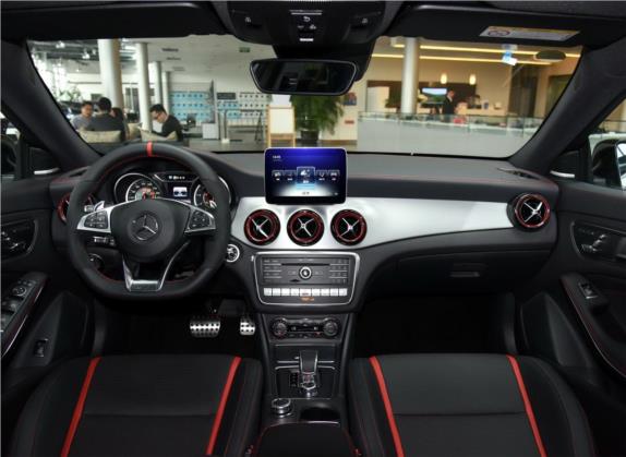 奔驰CLA AMG 2017款 AMG CLA 45 4MATIC 中控类   中控全图
