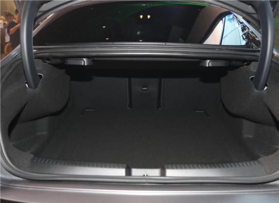 奔驰CLA AMG 2020款 AMG CLA 45 S 4MATIC+ 车厢座椅   后备厢