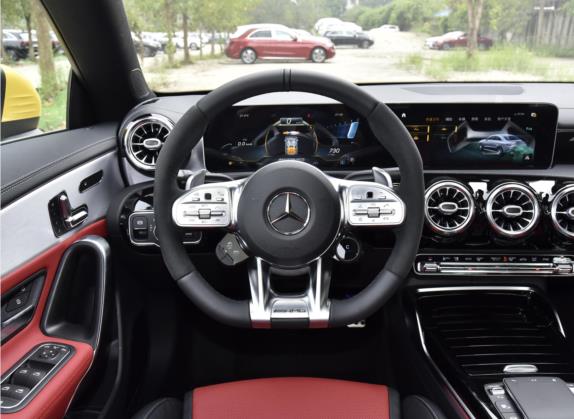 奔驰CLA AMG 2020款 AMG CLA 45 4MATIC+ 中控类   驾驶位