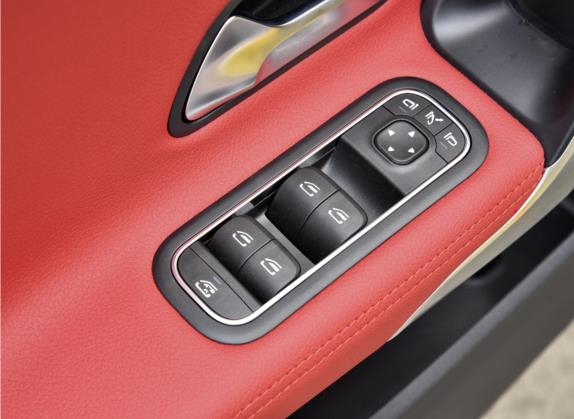 奔驰CLA AMG 2020款 AMG CLA 45 4MATIC+ 车厢座椅   门窗控制