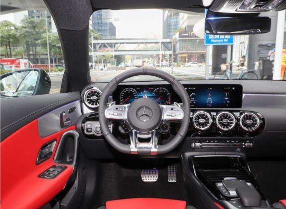 奔驰CLA AMG 2022款 AMG CLA 35 4MATIC 中控类   驾驶位