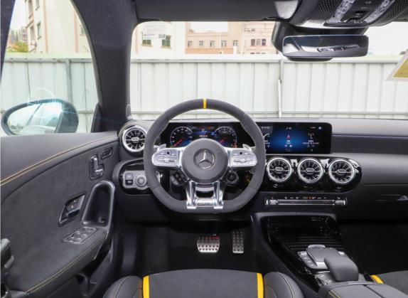 奔驰CLA AMG 2022款 AMG CLA 45 S 4MATIC+ 中控类   驾驶位