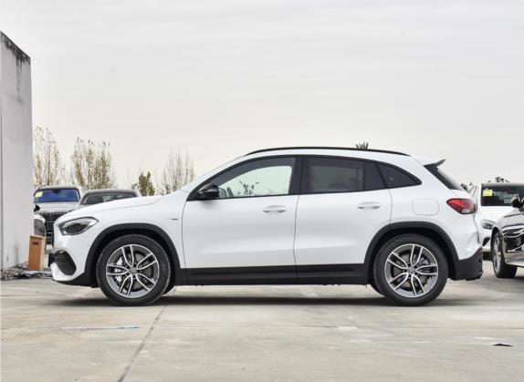 奔驰GLA AMG 2022款 AMG GLA 35 4MATIC 外观   正侧