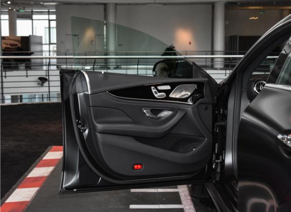 AMG GT 2020款 AMG GT 50 四门跑车 车厢座椅   前门板