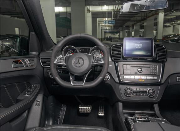 奔驰GLE AMG 2015款 AMG GLE 63 4MATIC 中控类   驾驶位