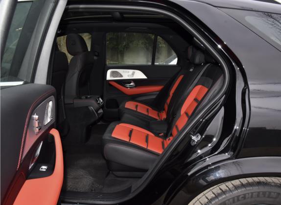 奔驰GLE AMG 2022款 AMG GLE 53 4MATIC+ 车厢座椅   后排空间