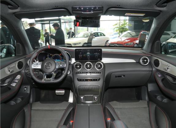 奔驰GLC AMG 2022款 AMG GLC 43 4MATIC 中控类   中控全图