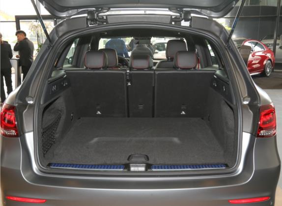奔驰GLC AMG 2022款 AMG GLC 43 4MATIC 车厢座椅   后备厢