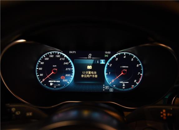 奔驰GLC AMG 2022款 改款 AMG GLC 63 4MATIC+ 中控类   仪表盘