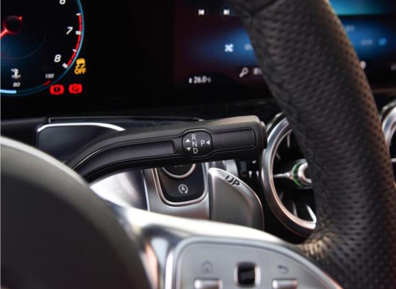奔驰GLB AMG 2021款 AMG GLB 35 4MATIC 中控类   挡把