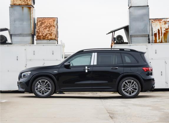 奔驰GLB AMG 2023款 AMG GLB 35 4MATIC 外观   正侧