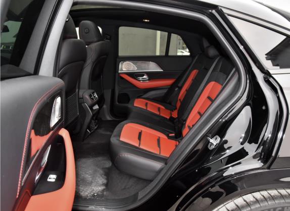 奔驰GLE轿跑 AMG 2022款 AMG GLE 53 4MATIC+ 轿跑SUV 车厢座椅   后排空间