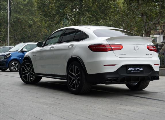奔驰GLC轿跑 AMG 2018款 AMG GLC 63 4MATIC+ 轿跑SUV 外观   斜后